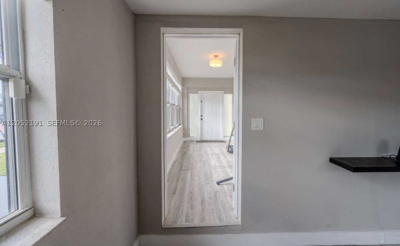 SOUTH HOLLYWOOD MEACHERS - Residential