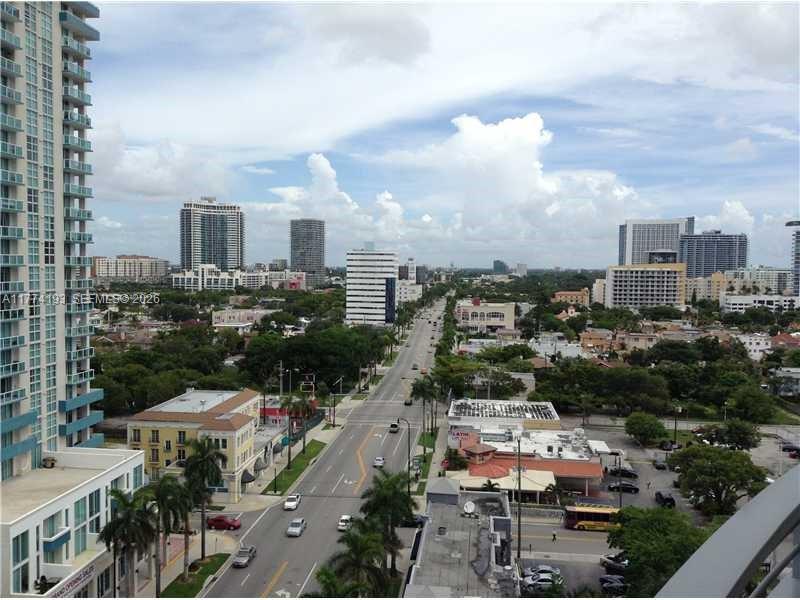 CITY 24 CONDO - Residential
