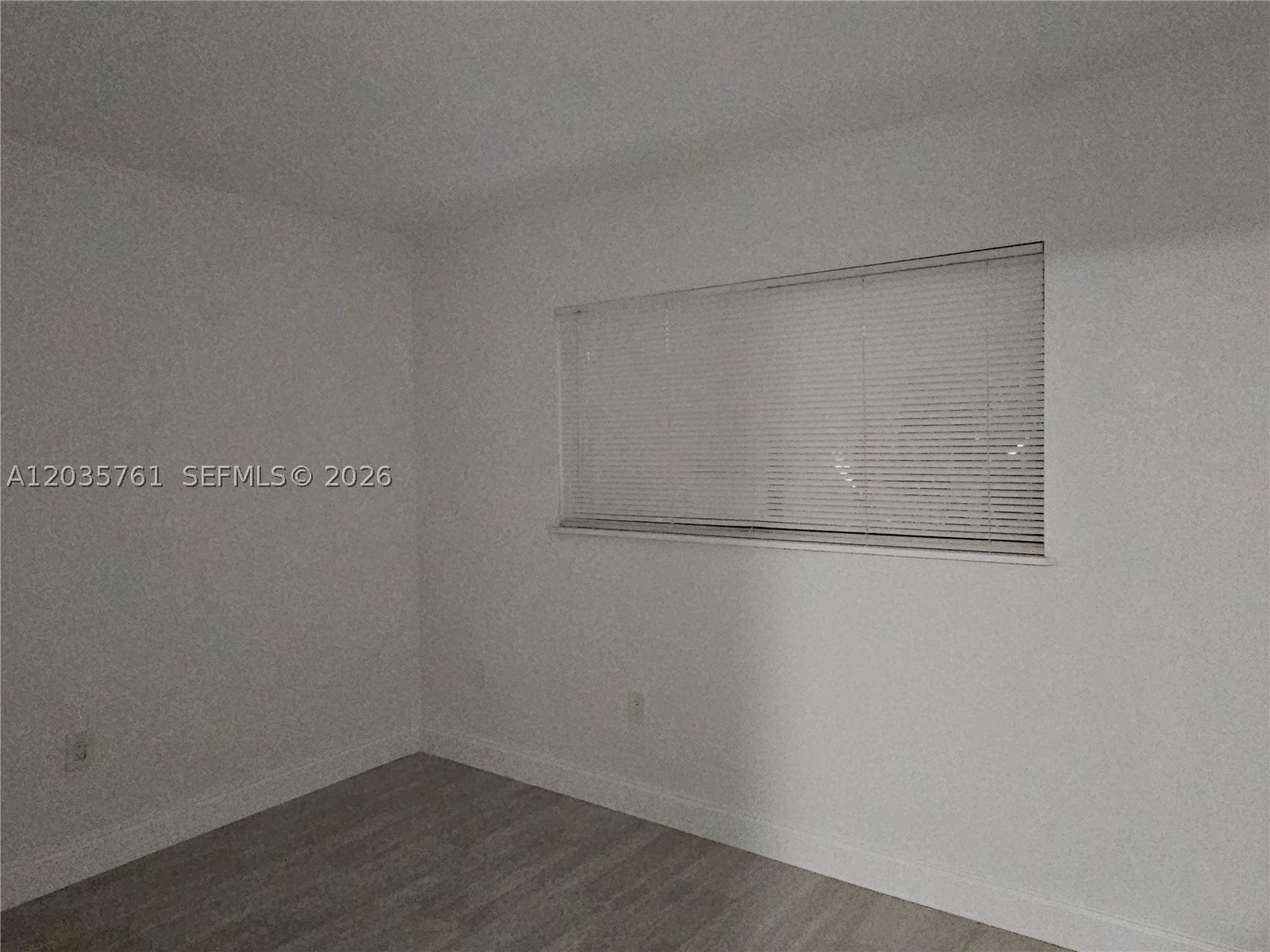 THE HORIZONS CONDO #7 - Residential
