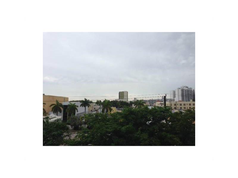 REGENT PARK CONDO - Residential Lease