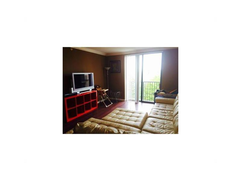 REGENT PARK CONDO - Residential Lease