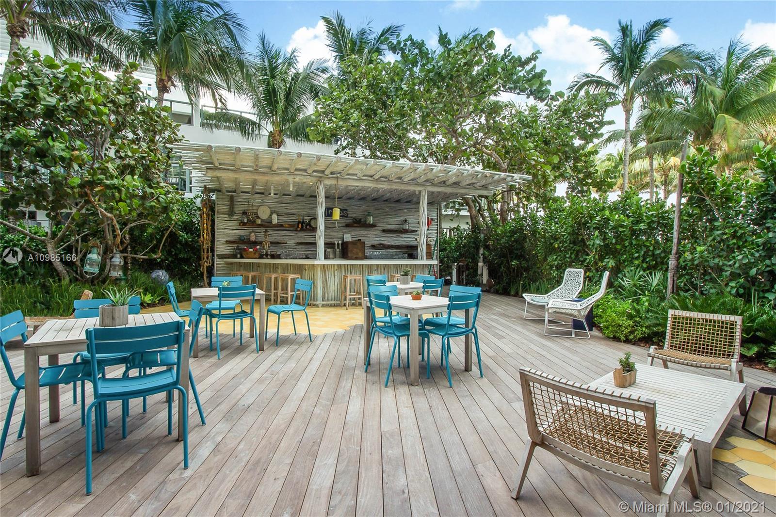 2201 COLLINS AVE CONDO - Residential