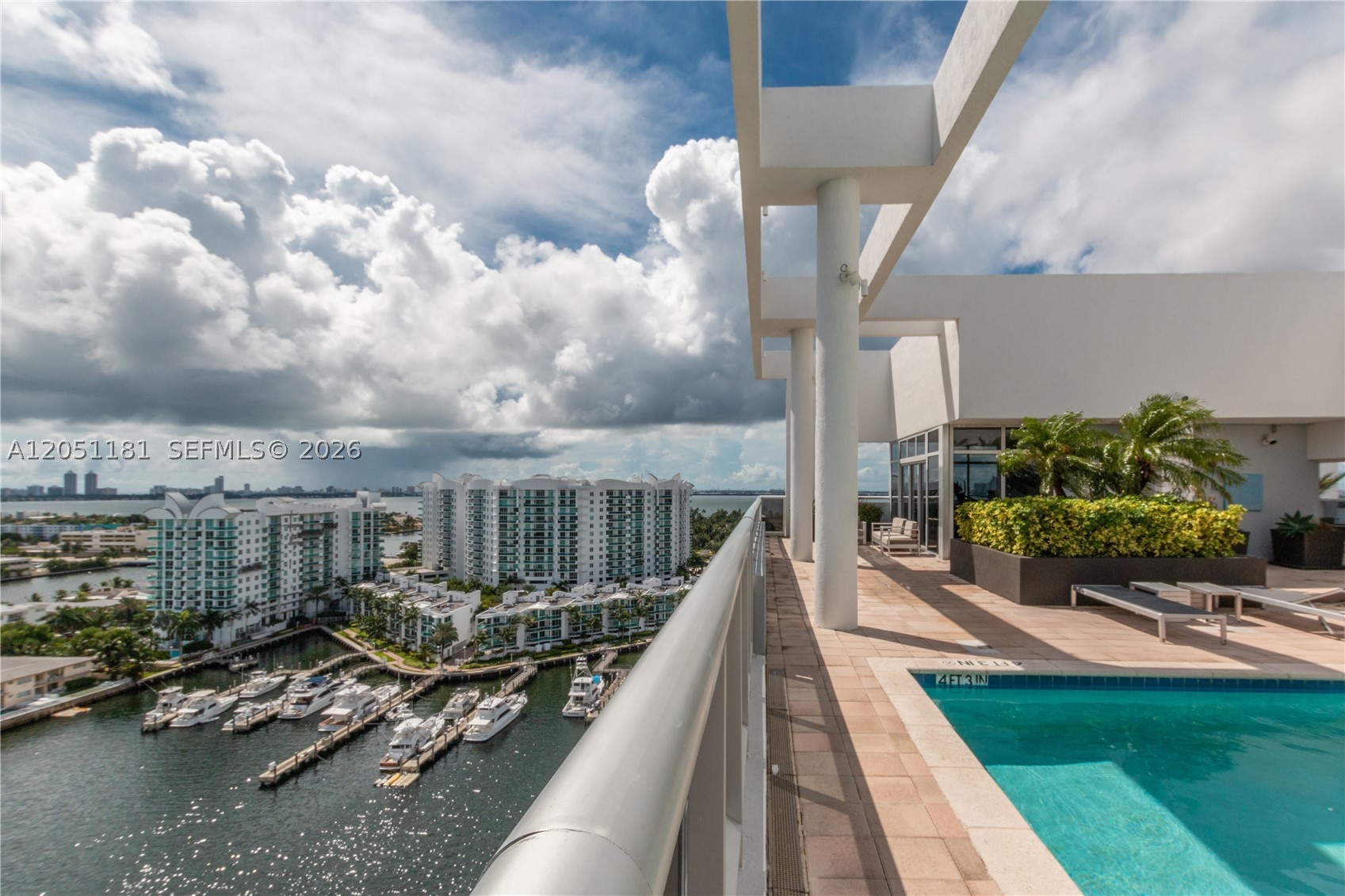 BLUE BAY TOWER CONDO - Residential