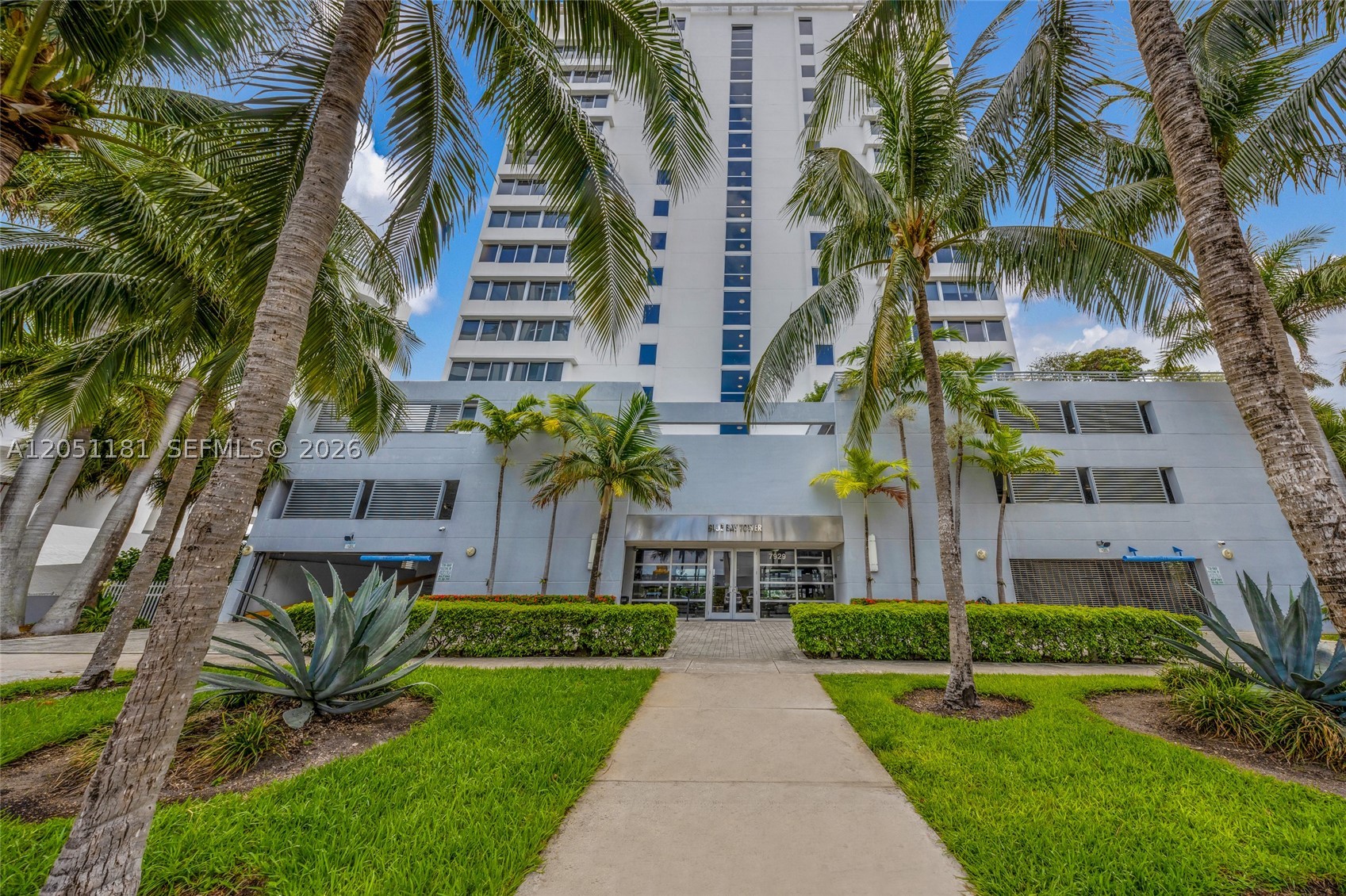 BLUE BAY TOWER CONDO - Residential