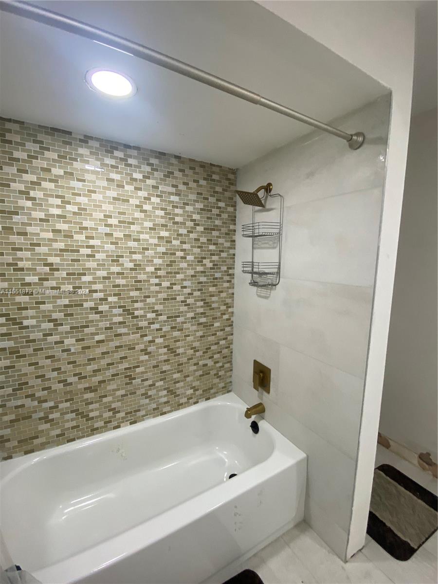 PLANTATION GOLF ESTATES 2 - Residential