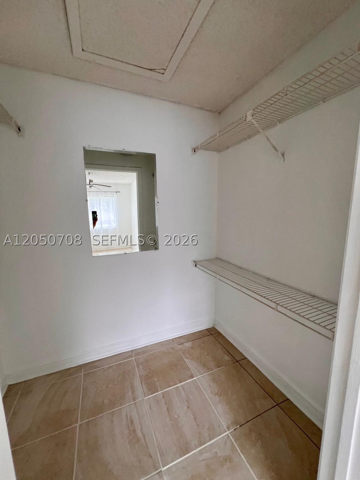 SUN VISTA GARDENS CONDO - Residential Lease