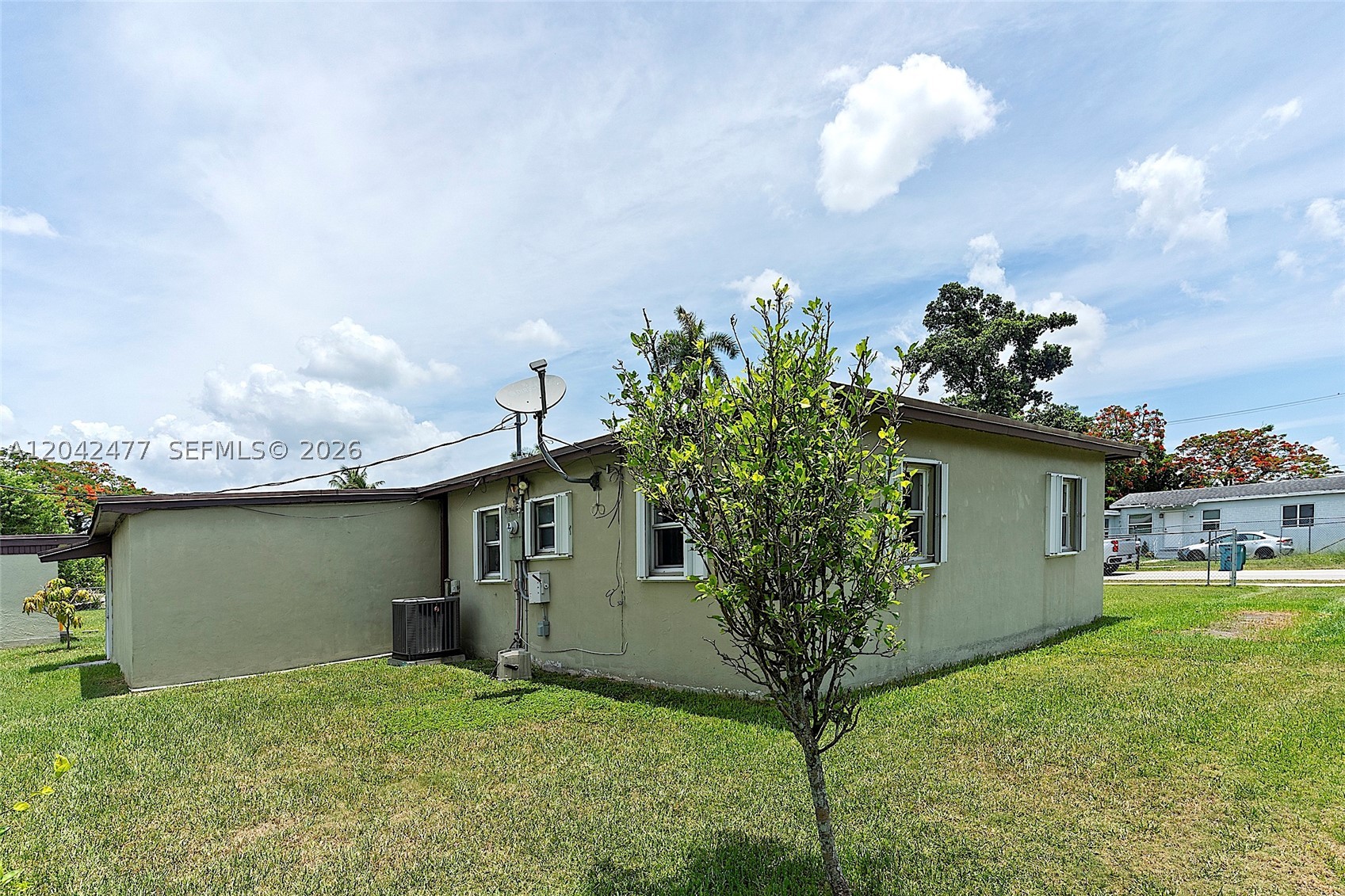 NARANJA PARK 1ST ADDN - Residential