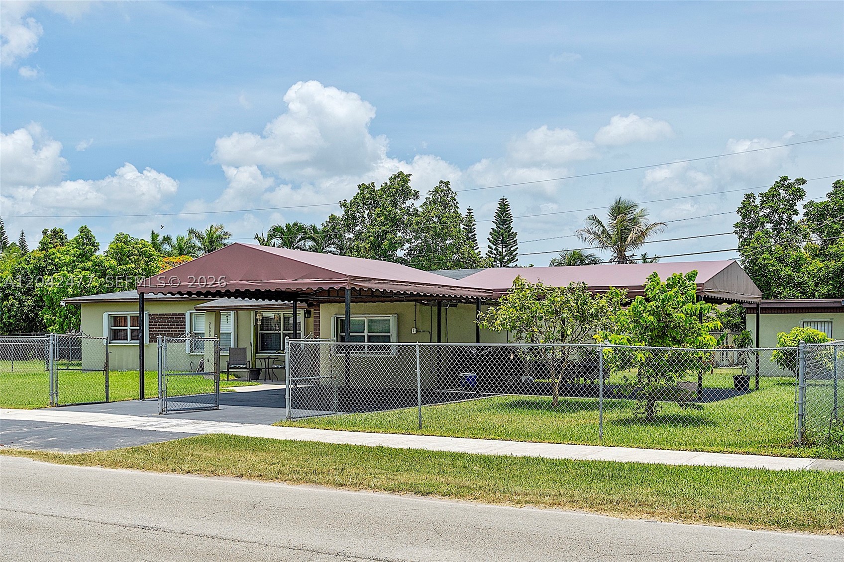 NARANJA PARK 1ST ADDN - Residential