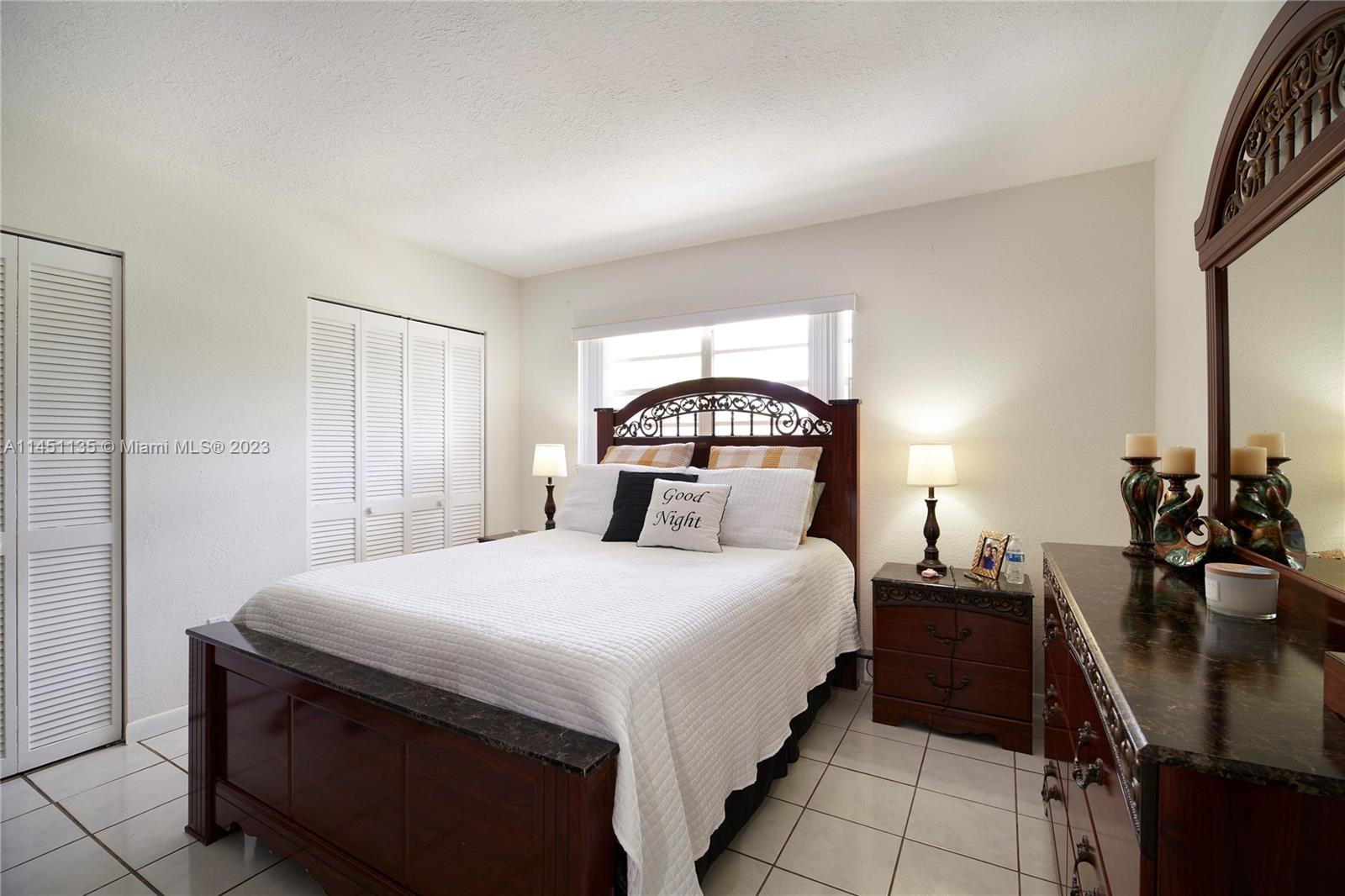 VILLA MONREAL CONDO - Residential