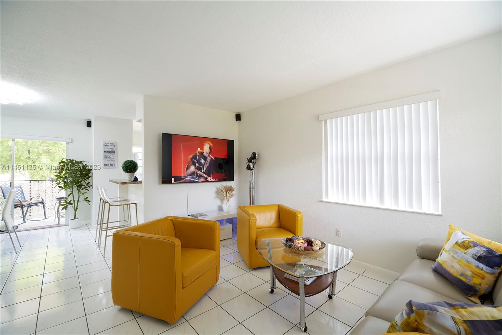 VILLA MONREAL CONDO - Residential