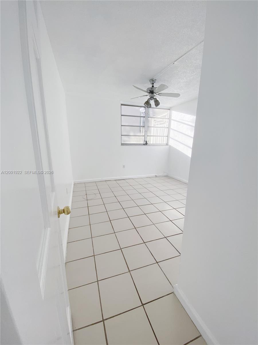 PINEBARK CONDO NO 3 - Residential