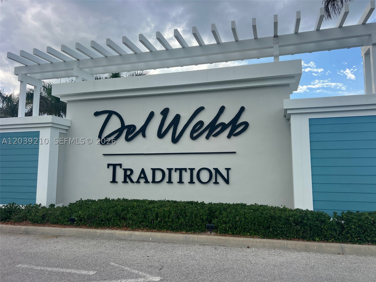 DEL WEBB AT TRADITION PLA - Residential
