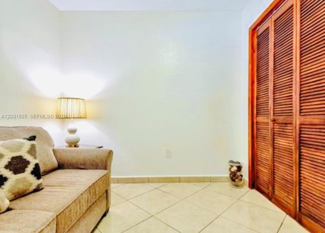 SILVER CREST - Residential