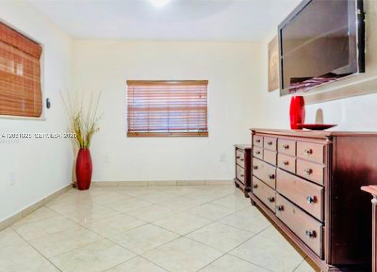 SILVER CREST - Residential