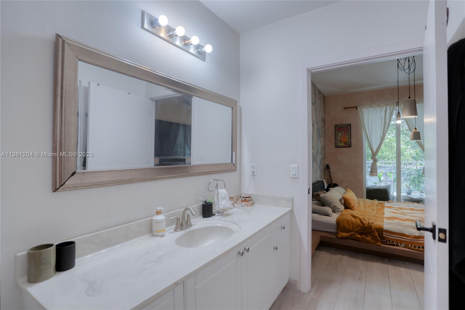 MILANA CONDO - Residential