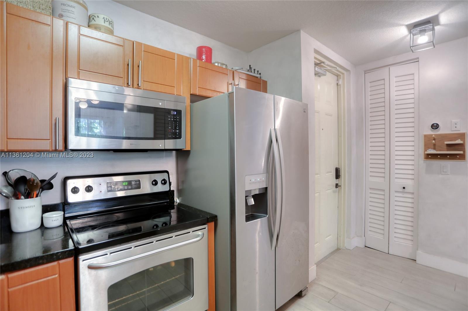 MILANA CONDO - Residential