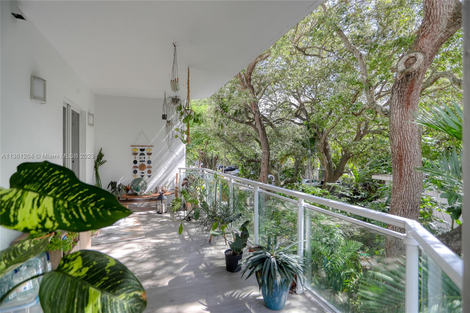 MILANA CONDO - Residential