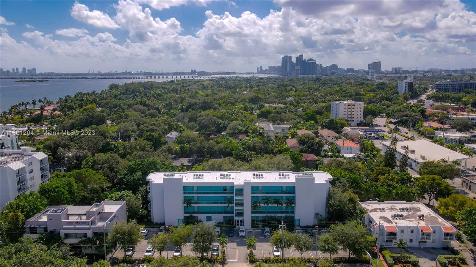 MILANA CONDO - Residential