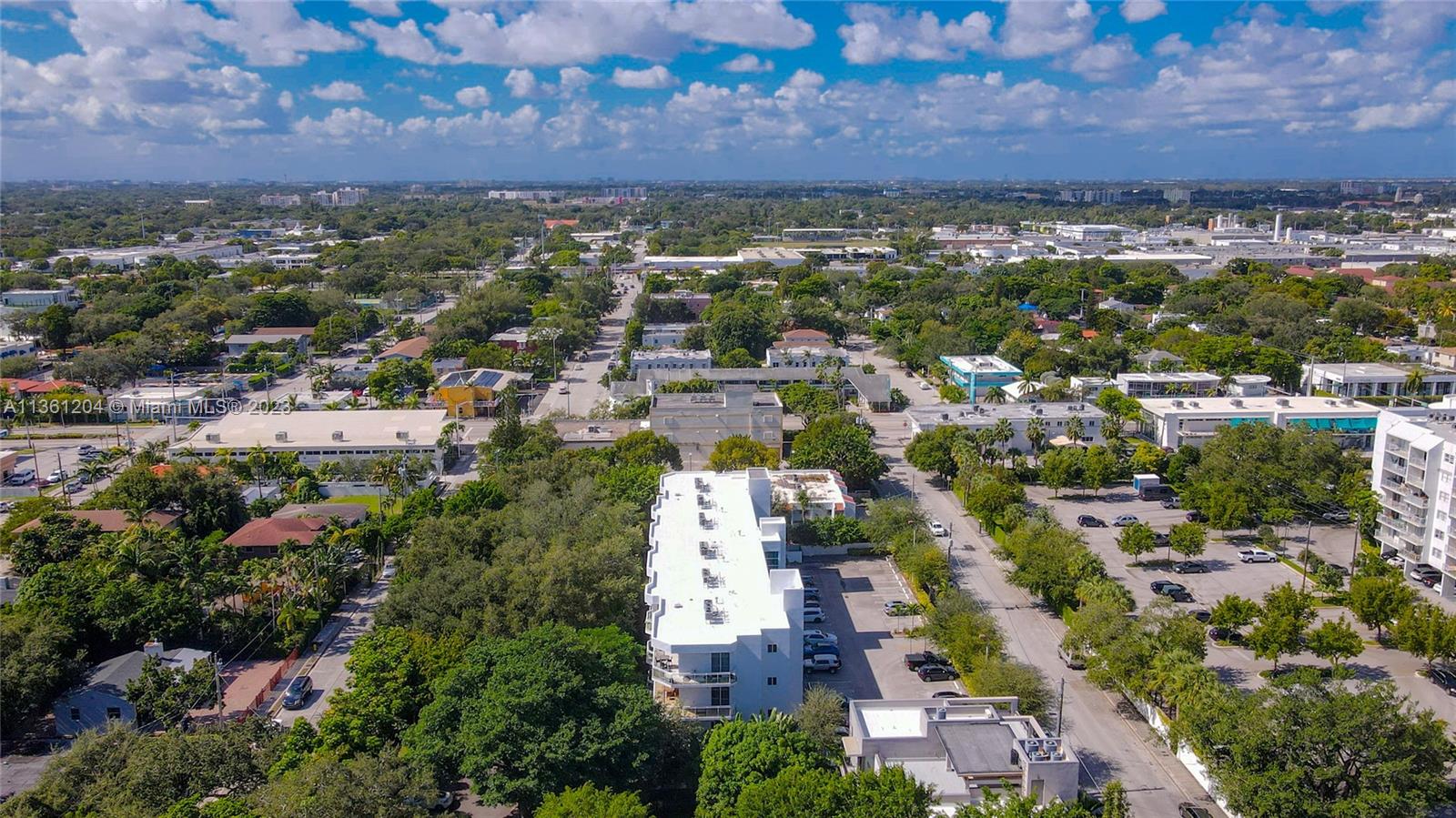 MILANA CONDO - Residential