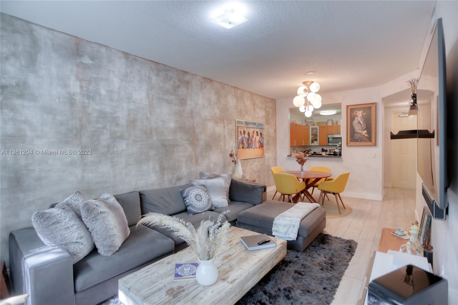 MILANA CONDO - Residential