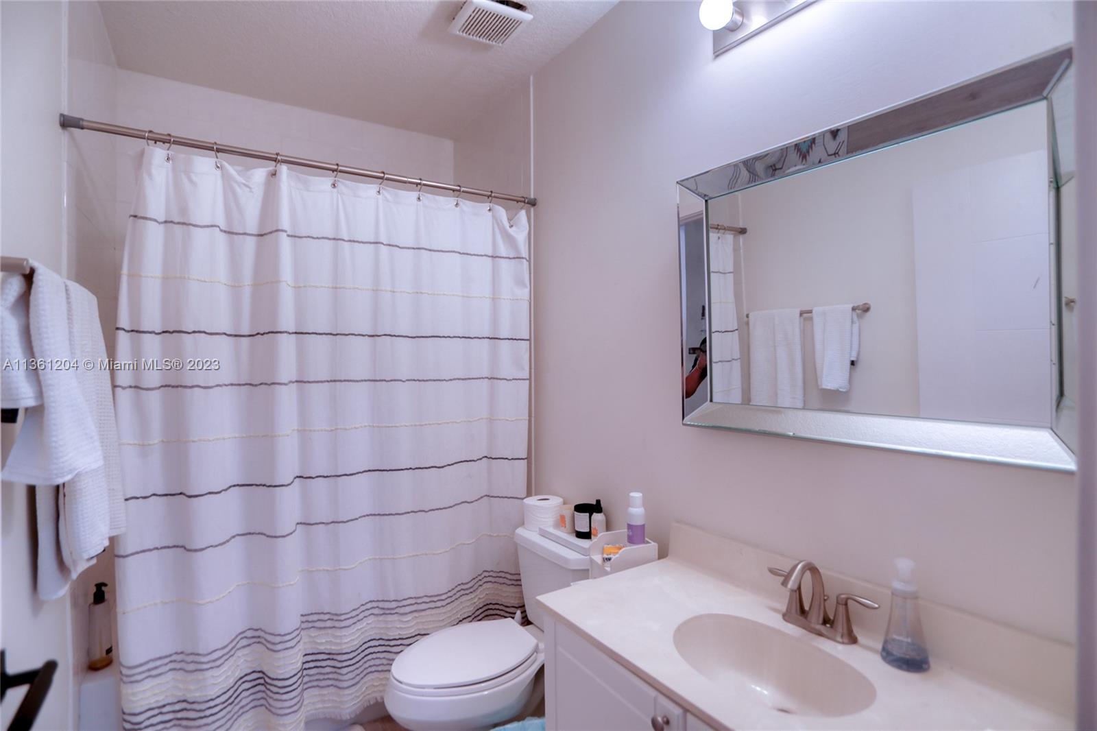 MILANA CONDO - Residential