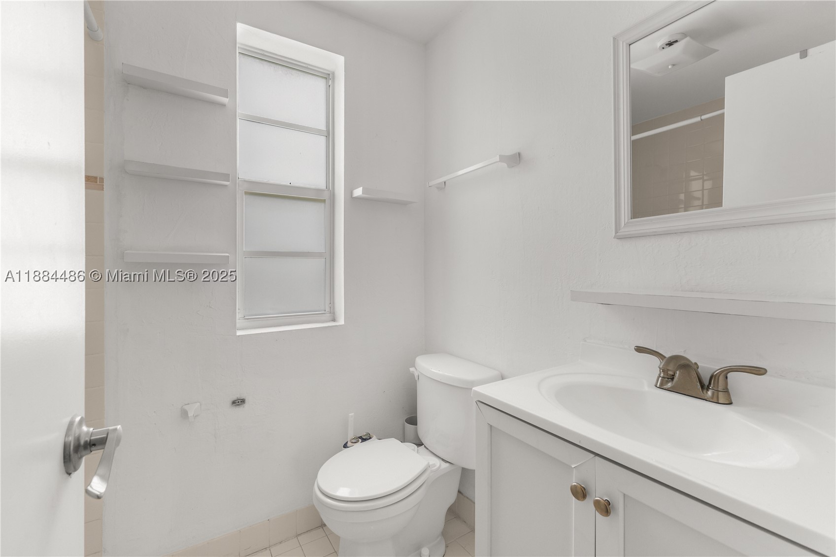 KEN MAE GARDEN CONDO - Residential