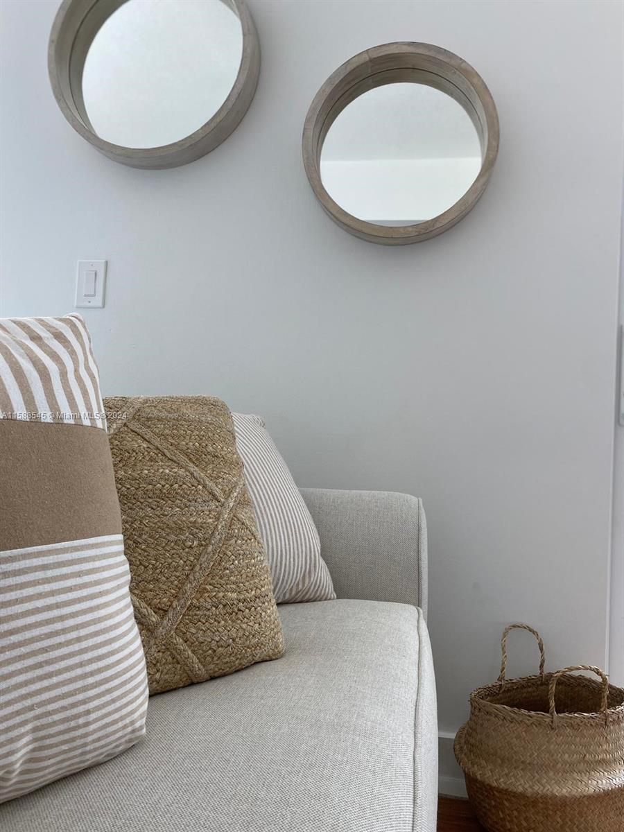 ROND POINT CONDO - Residential Lease