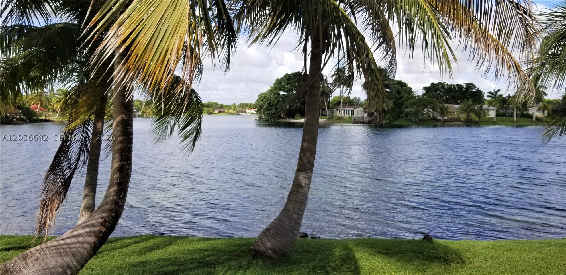 PROMENADE AT KENDALE LAKE - Residential Lease