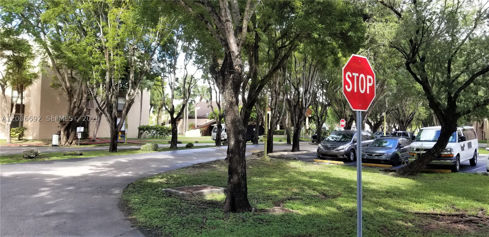PROMENADE AT KENDALE LAKE - Residential Lease
