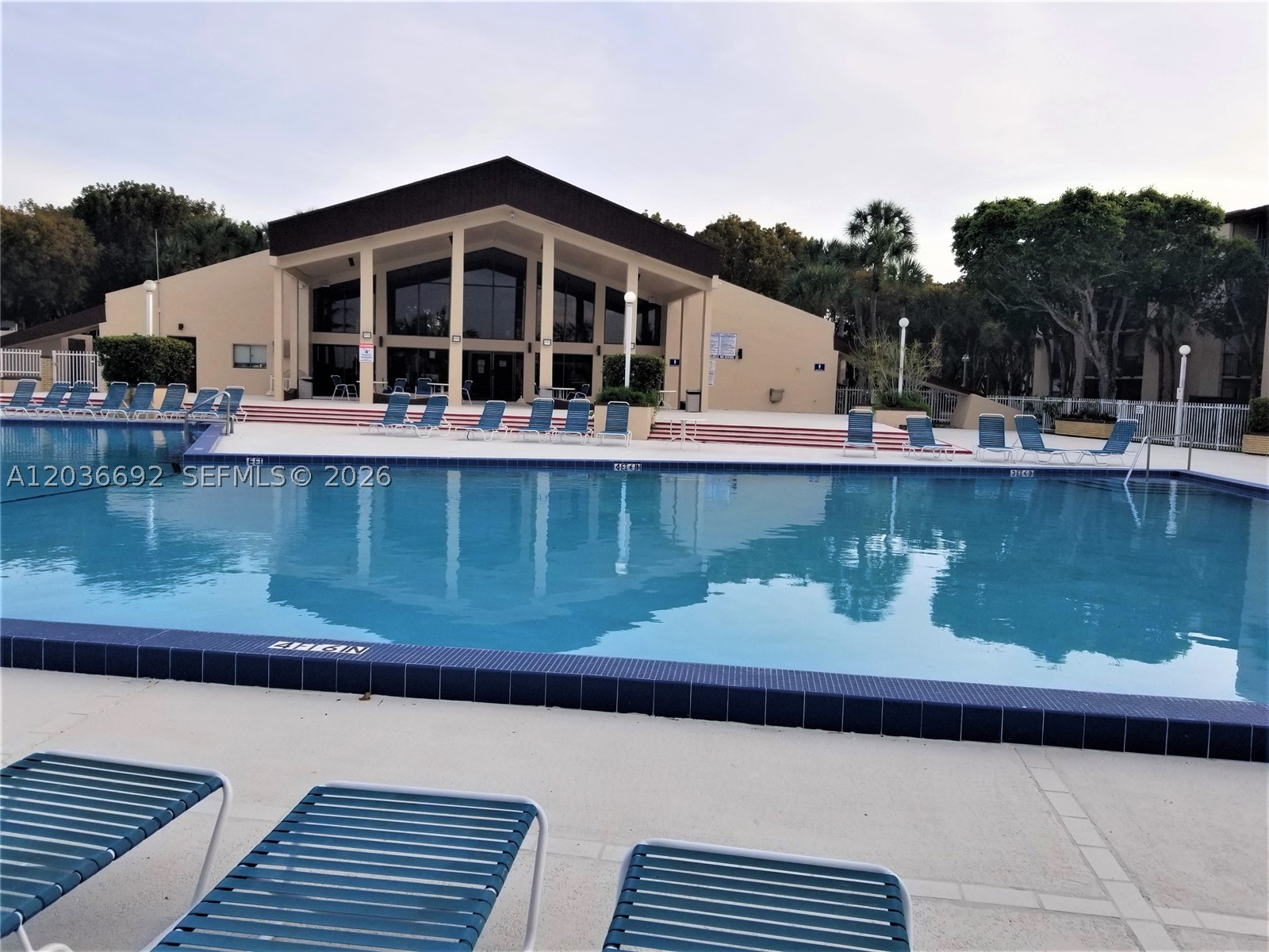 PROMENADE AT KENDALE LAKE - Residential Lease