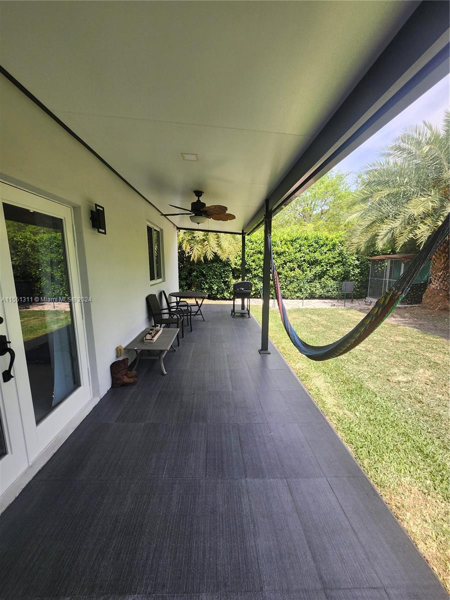 VENETIAN GARDEN REV - Residential