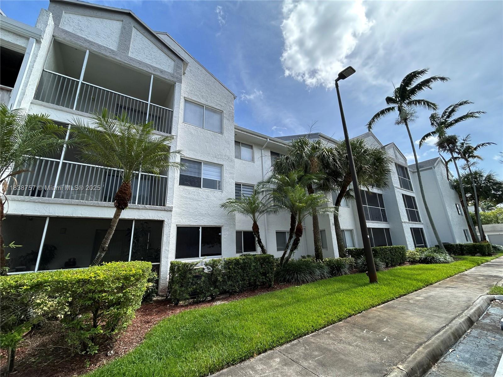 SUN VISTA GARDENS CONDO - Residential Lease