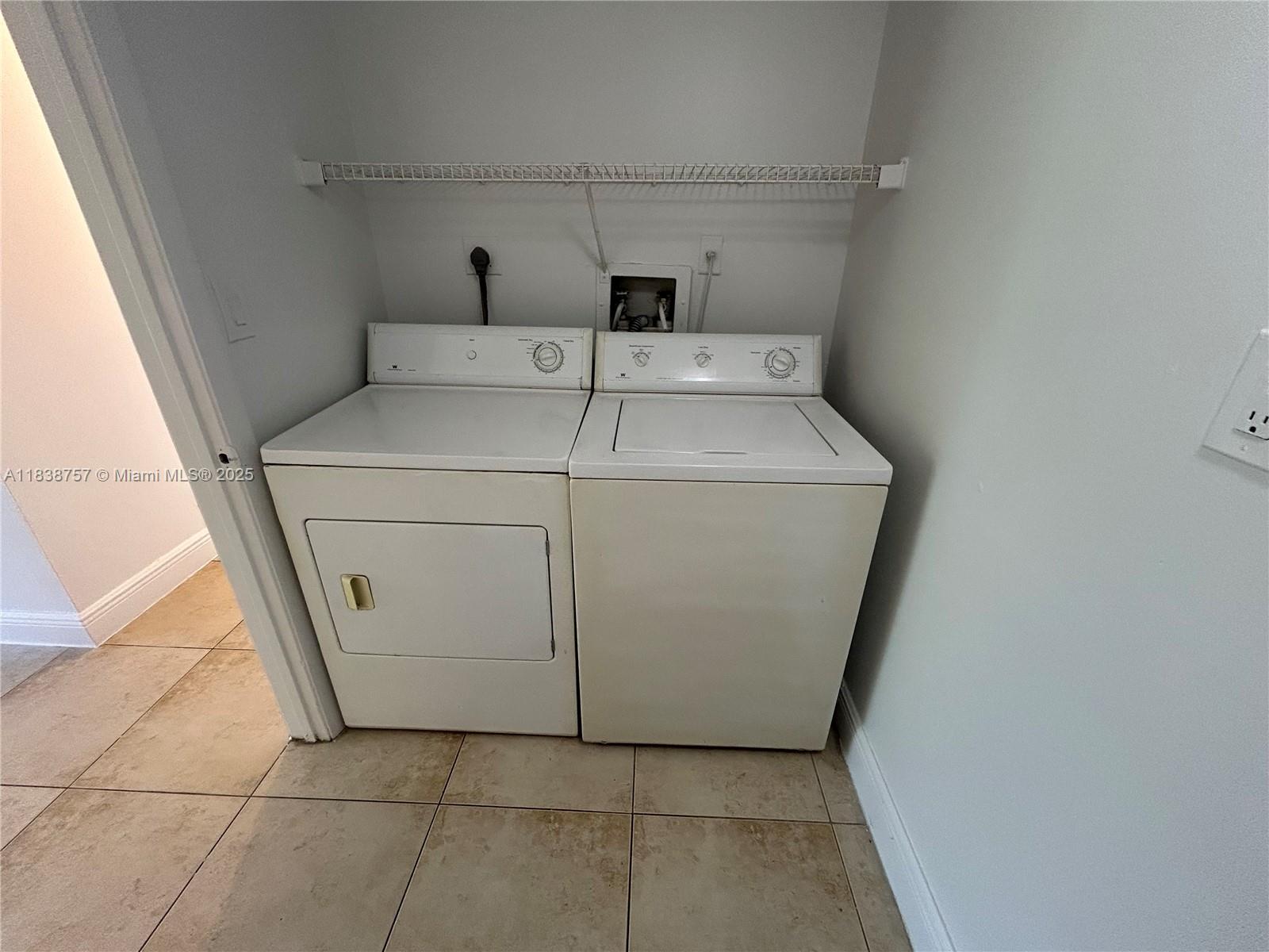 SUN VISTA GARDENS CONDO - Residential Lease
