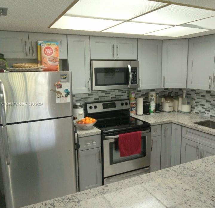 INVERWOOD CONDO - Residential
