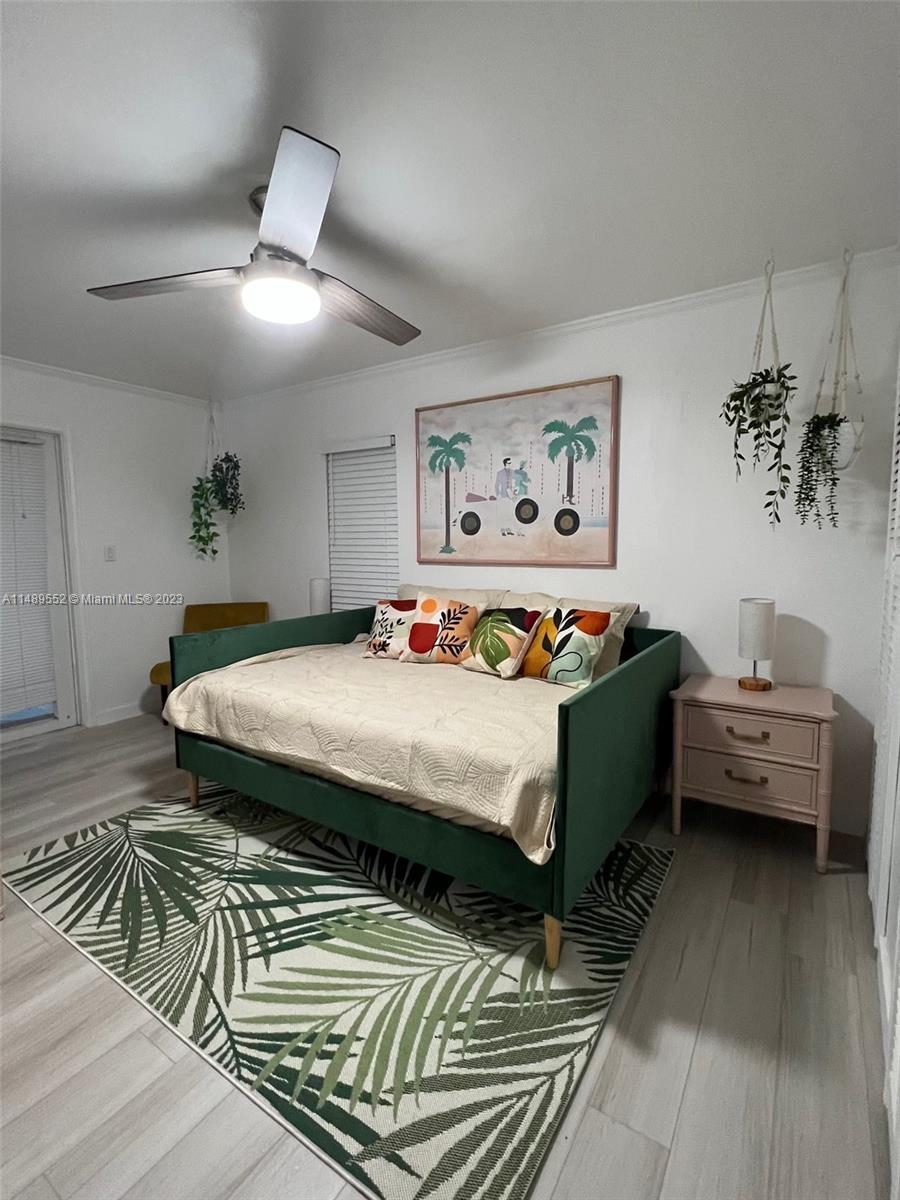 KENTUCKY CORNERS - Residential Lease
