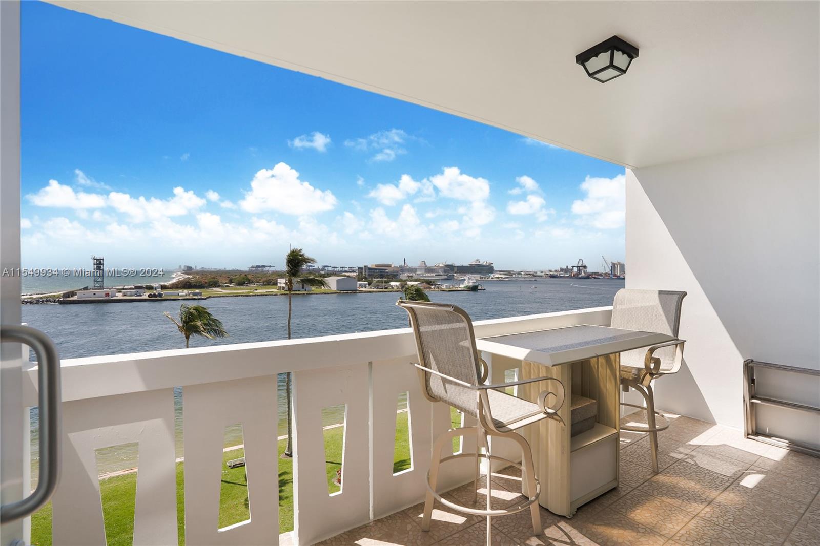 SKY HARBOUR EAST - Residential Lease