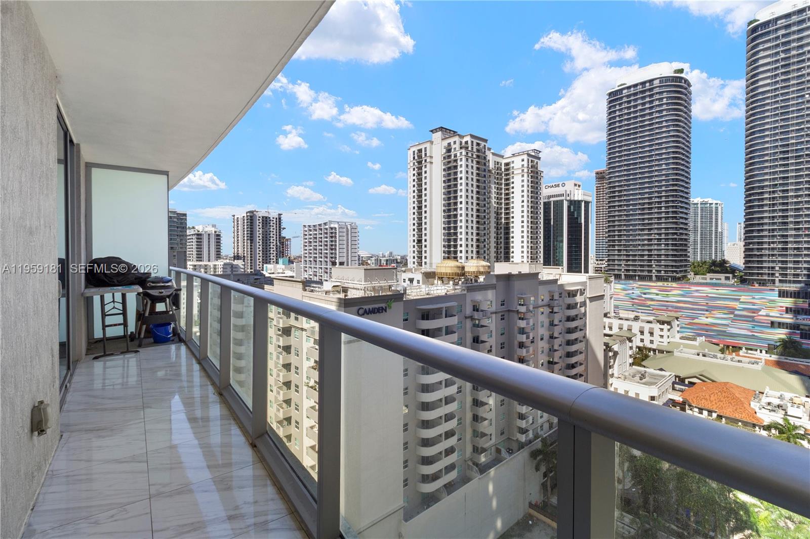 1100 MILLECENTO RESIDENCE - Residential