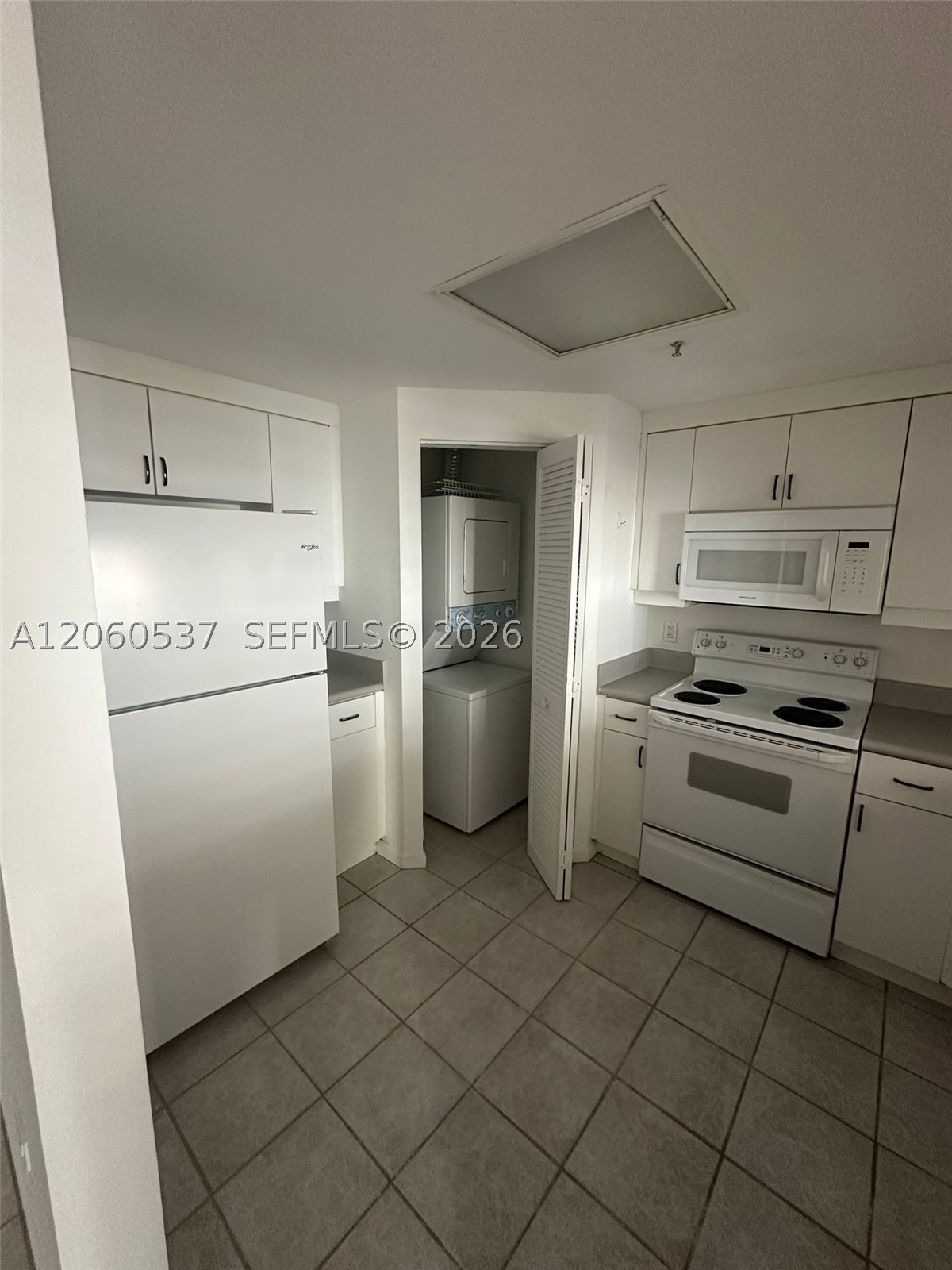 COURVOISIER COURTS CONDO - Residential