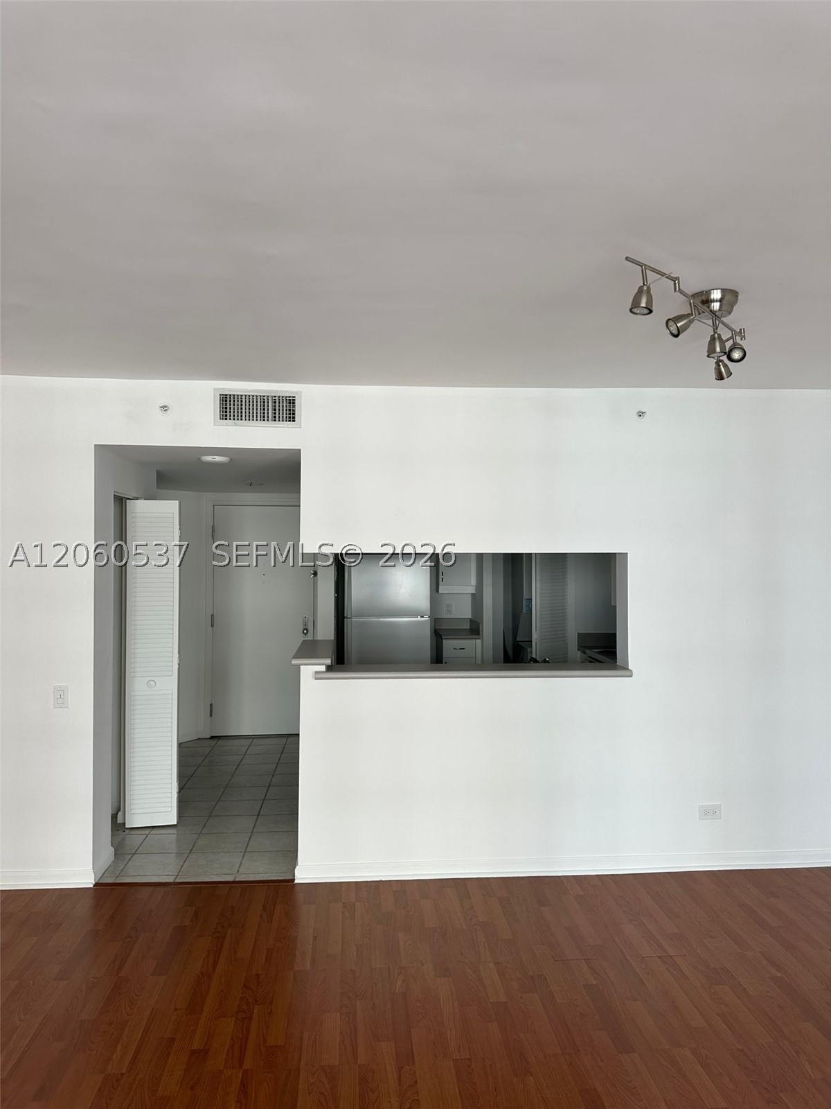 COURVOISIER COURTS CONDO - Residential