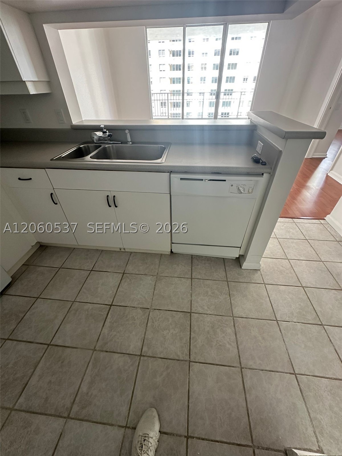 COURVOISIER COURTS CONDO - Residential