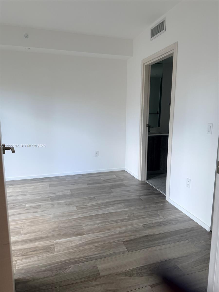 801 SMA RESIDENCES CONDO - Residential
