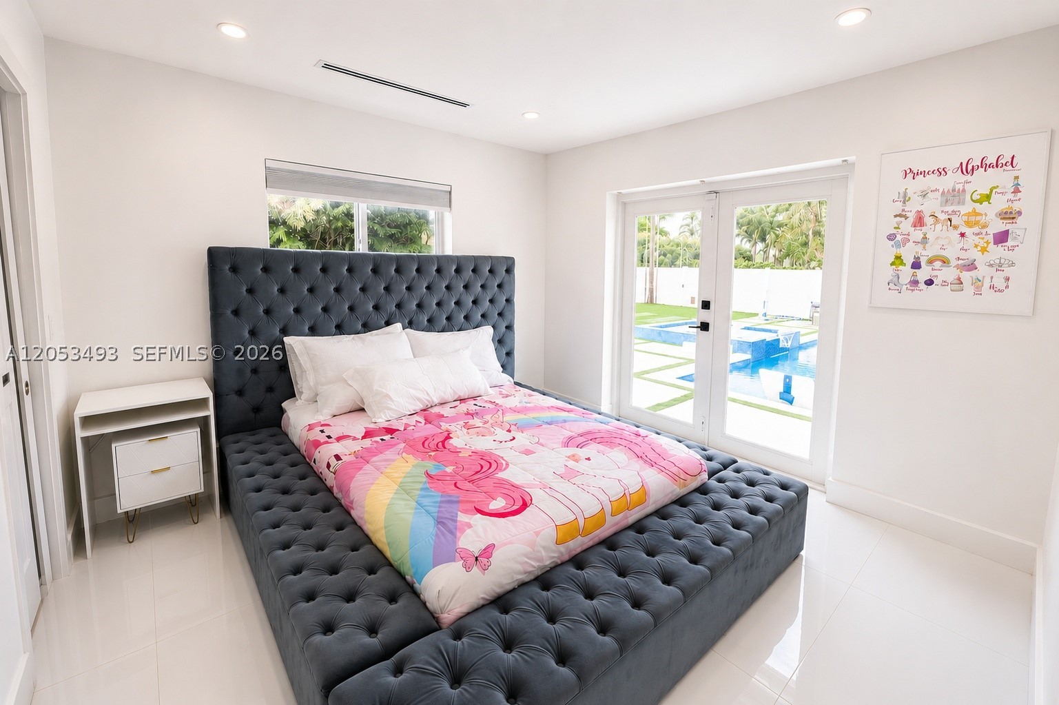 PALM BEACH FARMS CO 10 - Residential