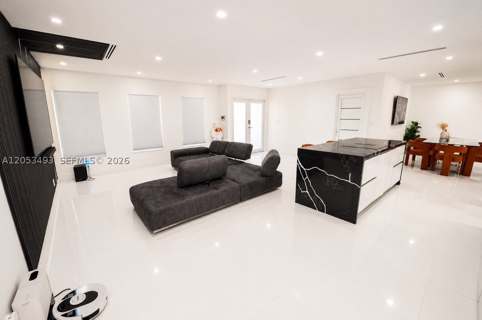 PALM BEACH FARMS CO 10 - Residential