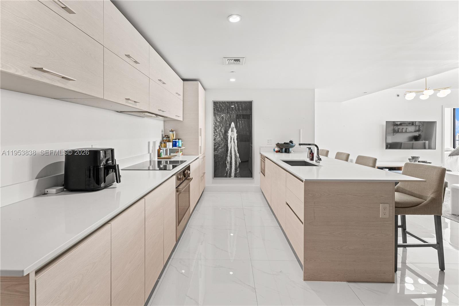 1300 S MIAMI AVENUE CONDO - Residential
