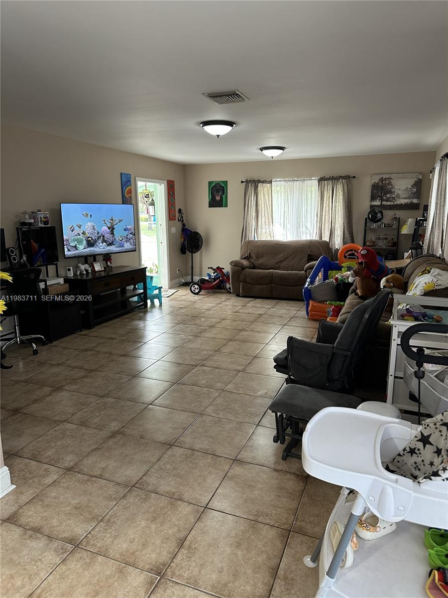 MELROSE PARK ESTATES - Residential