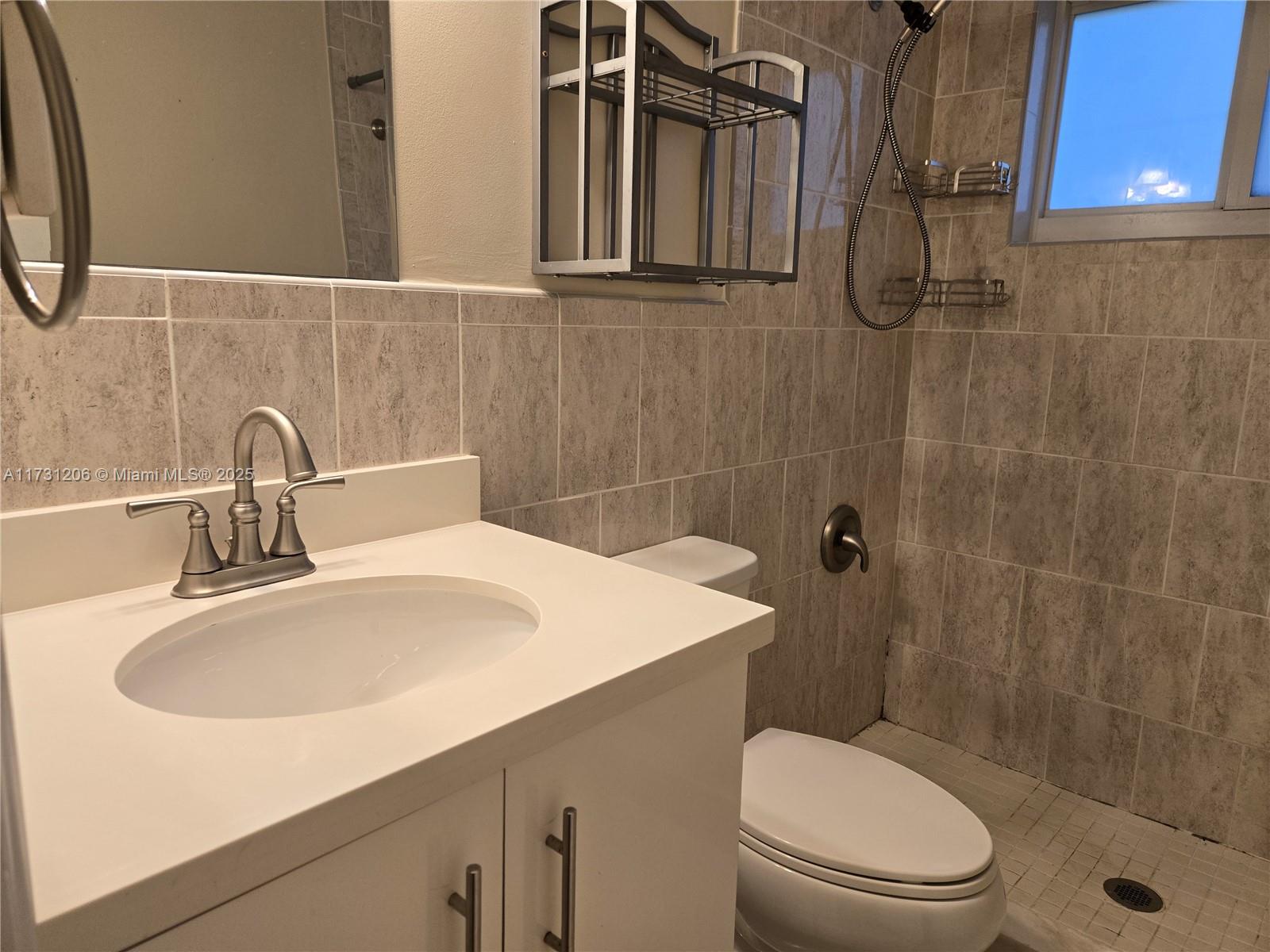 HIGH PINES CONDO - Residential Lease