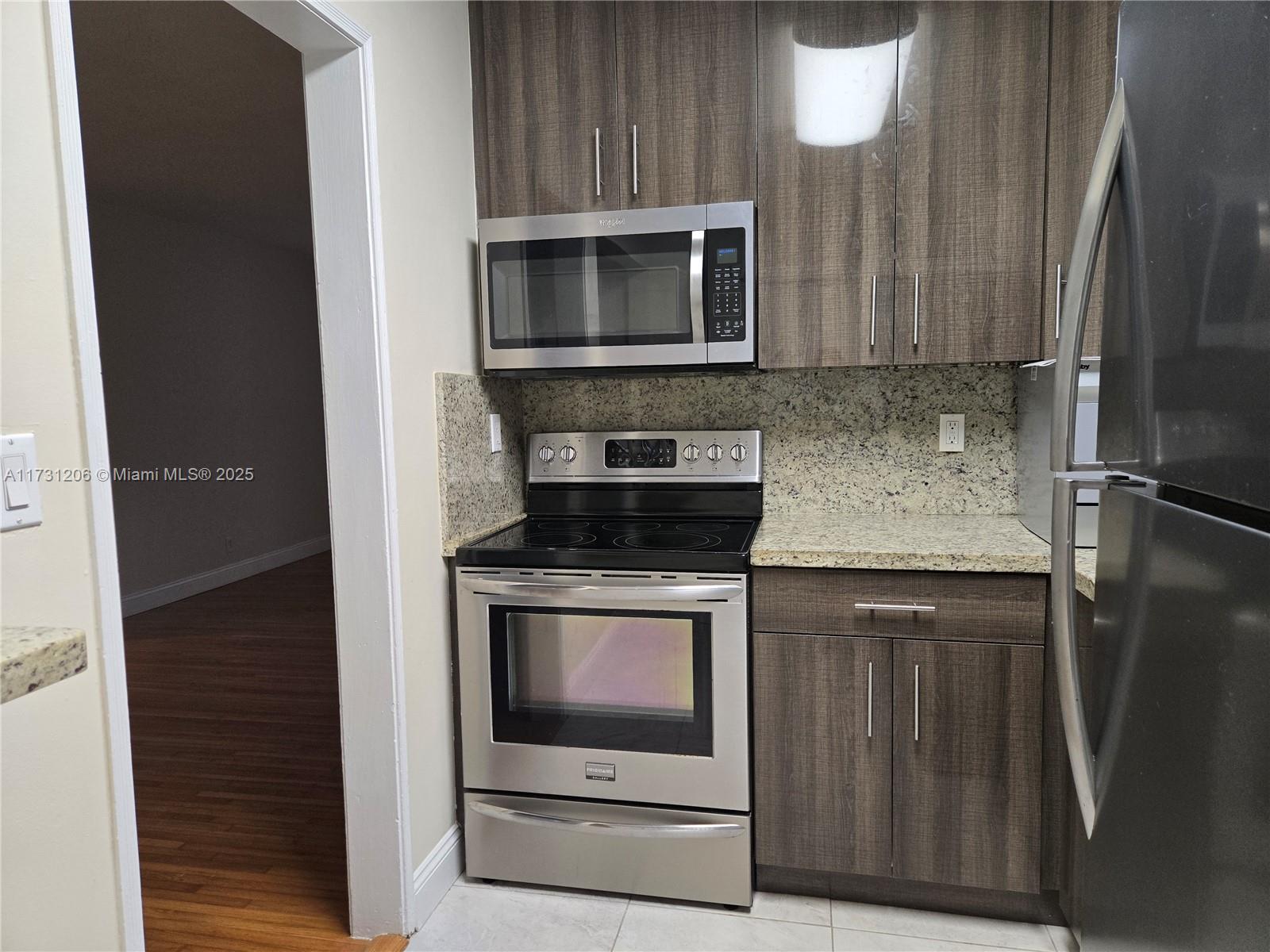 HIGH PINES CONDO - Residential Lease
