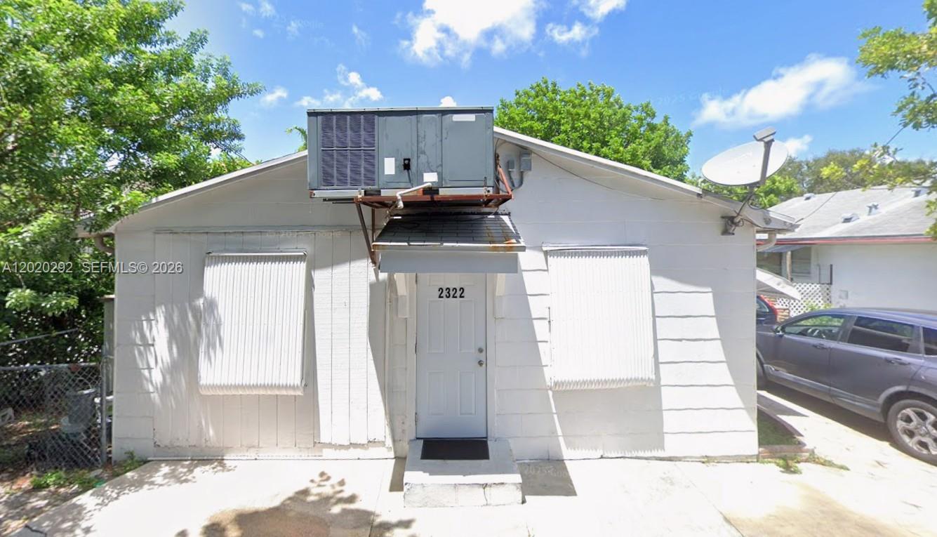 HOLLYWOOD PARK - Residential Income