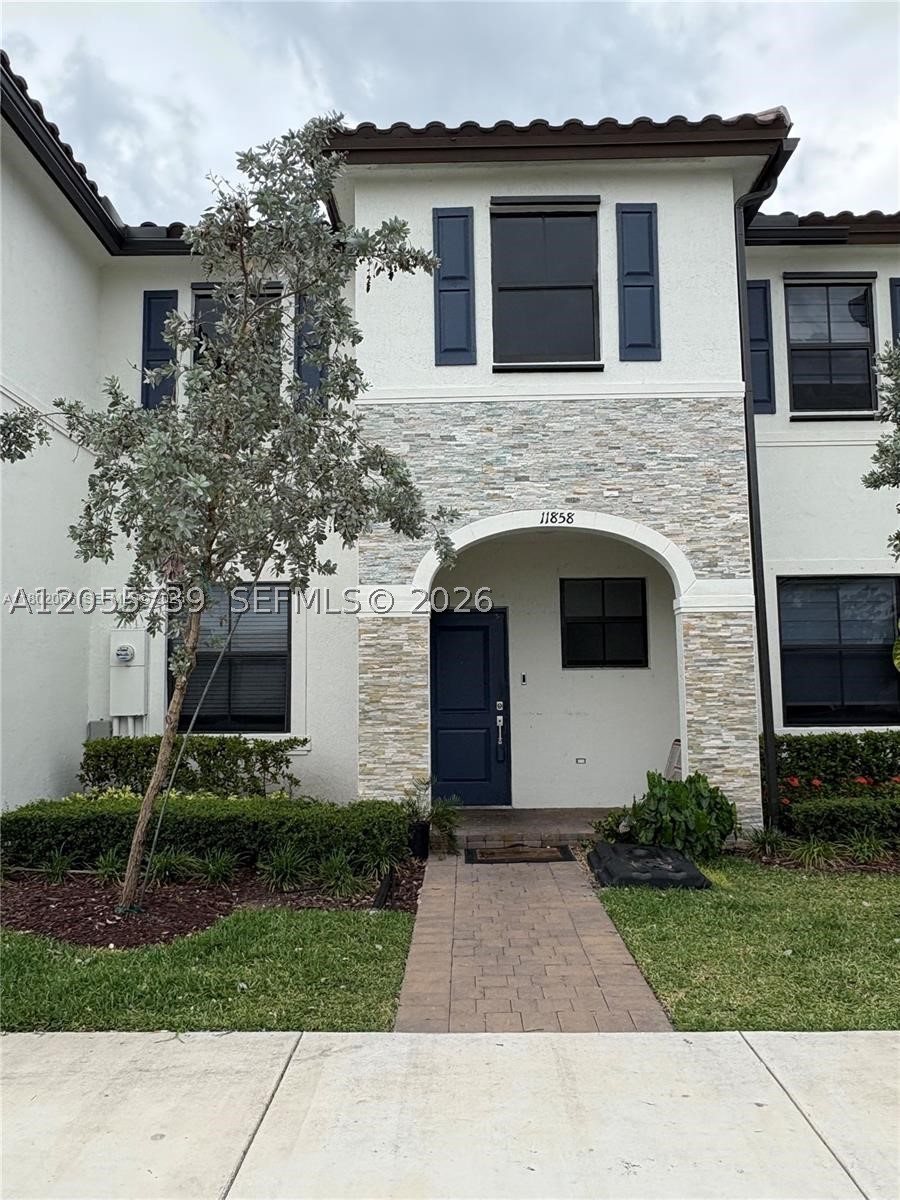 You can live in this Modern Townhouse @ Silver Palms in a rapidly growing area of South Miami-Dade! This property features a spacious layout with bright living areas, a modern kitchen with stainless steel appliances, a washer & dryer, and generously sized bedrooms ideal for comfortable living. The backyard offers great potential for outdoor entertaining and family gatherings. Pets are welcome! Conveniently located near top-rated schools, including Somerset Academy Silver Palm and other highly regarded educational options. Just minutes away from major shopping centers such as Southland Mall and Homestead Pavilion. Nearby healthcare options include Baptist Health Homestead Hospital and Jackson South Medical Center. Easy access to TPK providing a quick commute to Downtown Miami and Kendall.