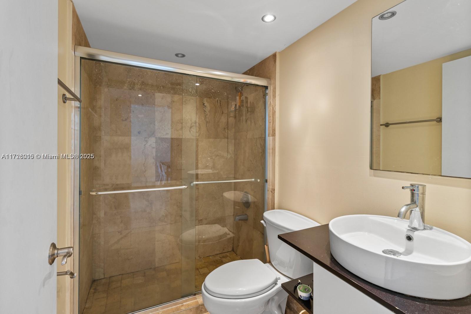 BRICKELL KEY - Residential Lease